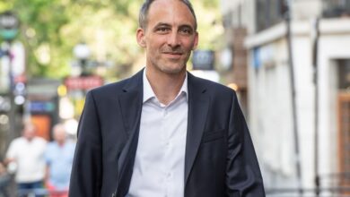“Es vago”… ¿Por qué Raphaël Glucksmann tarda tanto en ser candidato? “Es vago”… ¿Por qué Raphaël Glucksmann tarda tanto en ser candidato?